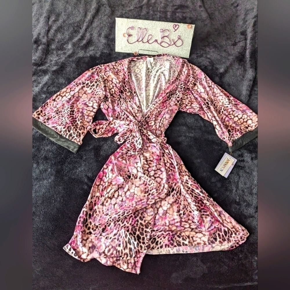 NWT Joyspun Purple / Pink Animal Print Robe S/M